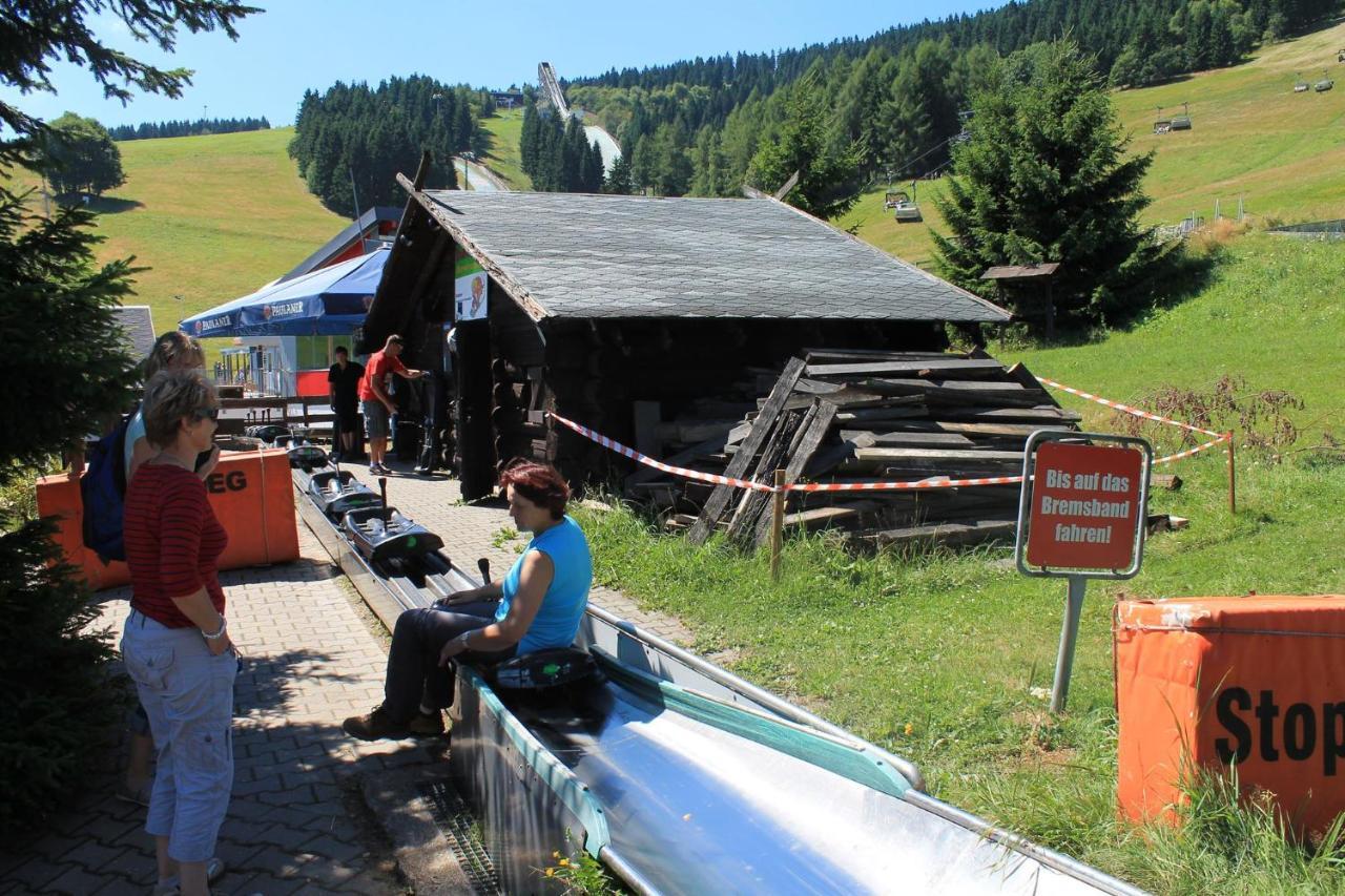 Appartements Im "Landhaus Am Frohnauer Hammer" Annaberg-Buchholz Bagian luar foto