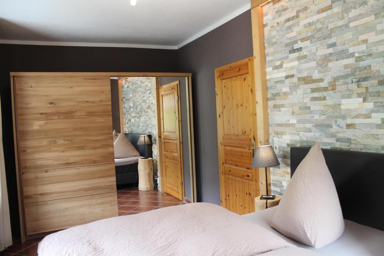 Appartements Im "Landhaus Am Frohnauer Hammer" Annaberg-Buchholz Bagian luar foto