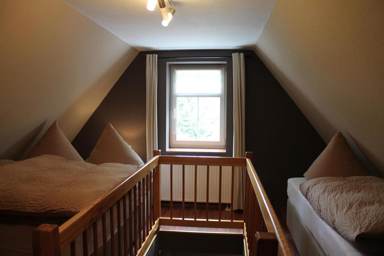 Appartements Im "Landhaus Am Frohnauer Hammer" Annaberg-Buchholz Bagian luar foto